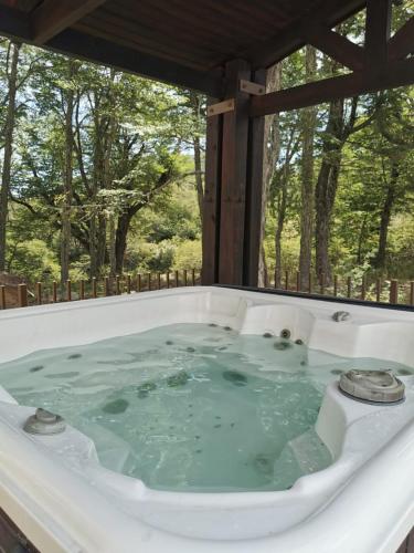 Karstais baseins, DEPARTAMENTOS TERMAS DE CHILLAN in Termas Dečilana