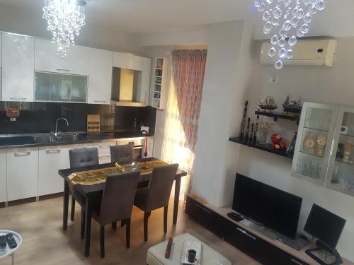 Tirana Central Apartment, Tirana