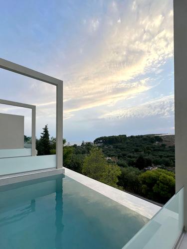 Myzith Luxury Suites