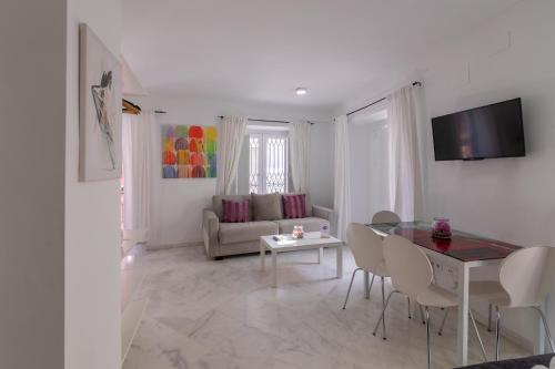 レゼルヴァロエン カーサ デル ムセオ / トピベ セビリア