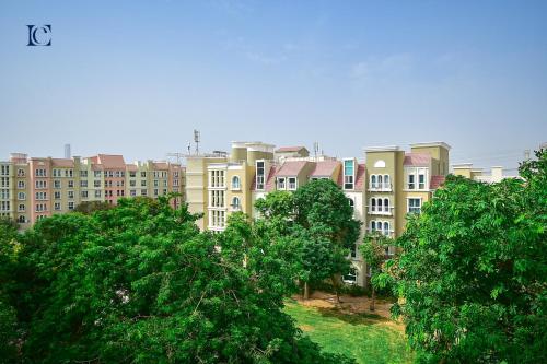 Exterior view, Luxury Escapes - Cozy budget studio near Metro & Ibn Battuta Mall - MOG190 DG near Bikanervala Al Furjan - Indian Vegetarian Restaurant in Dubai