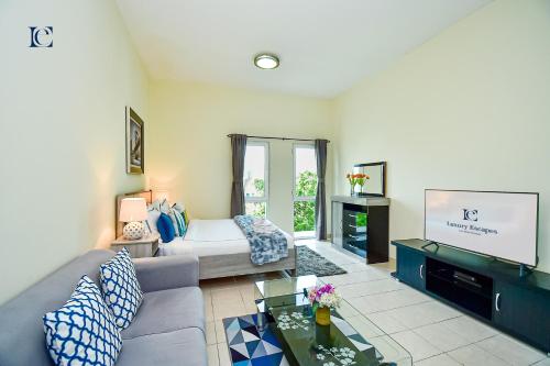 Luxury Escapes - Cozy budget studio near Metro & Ibn Battuta Mall - MOG190 DG, Dubai (photo 6)