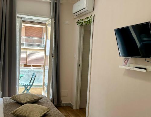 GOLDEN ROOMS Cipro - image 6