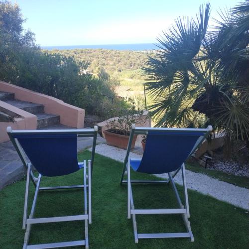  Casa con vista sul golfo vicina al mare in Santa Luria