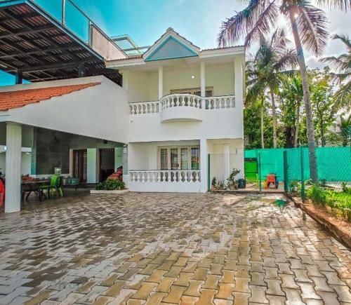 Royal Experiences Icon Beach House, ECR Sea Side Villa in Chennai
