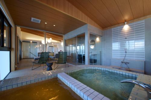 瑠璃浜 Room Type - Deluxe Villa