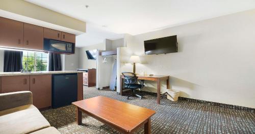 SureStay Plus Hotel by Best Western Rocklin