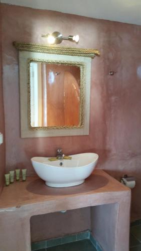 Abelomilos Exclusive Villa - image 9