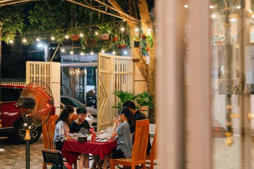 Loop Homestay in Cua Lo Beach