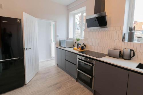Chic 3-Bed Hideaway Steps from Cromer Beach in Cromer Város