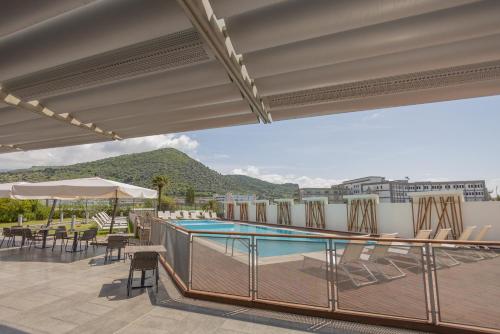 花园, 诺富特萨雷诺伊斯特雷其酒店 (Novotel Salerno Est Arechi) in 萨莱诺