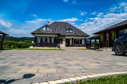 Viesnīcas āriene, Casa Românească (Casa Romaneasca) in Putna