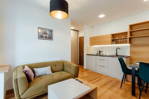 One-Bedroom Apartment image 1