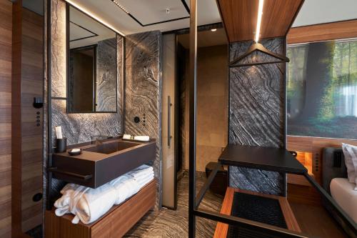 Richmond Istanbul - image 2