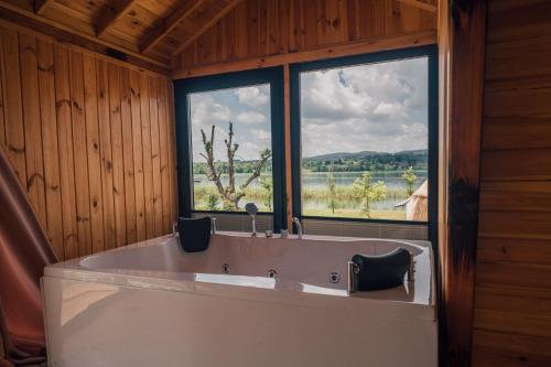 SAPANCA BAMBOOLOW RESORT