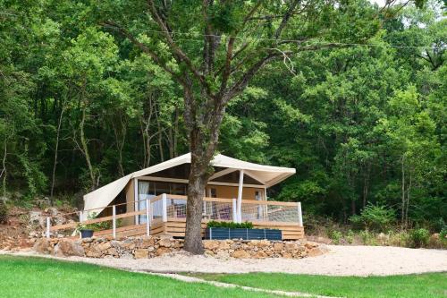  Glamping La Ghianda in Elmo