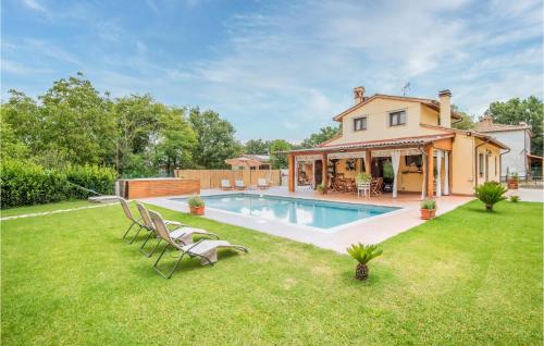  Awesome Home In Castiglion Fiorentino in Castiglion Fiorentino