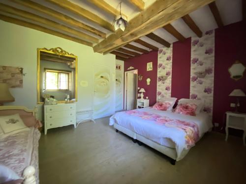 Chambre d'Hotes du Domaine de la Haute Poignandiere in Arlon