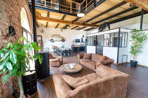. Le Loft : Gîte avec spa à Marle