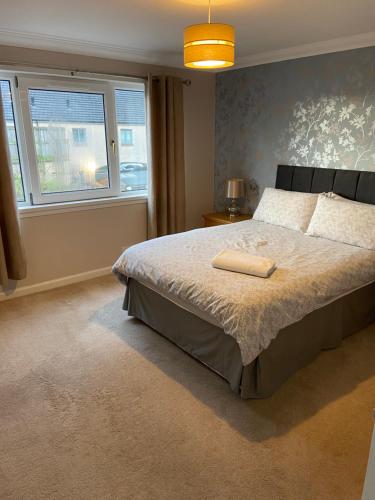 Ivy Cottage-Serviced accommodation