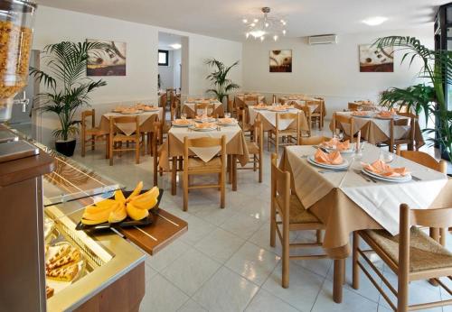 Ресторан, Hotel Roma in Равенна