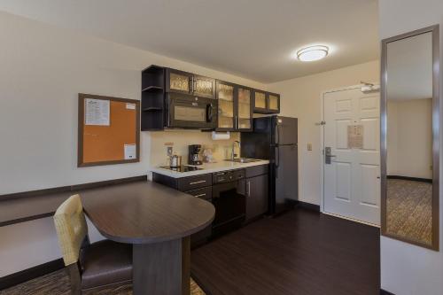 kuhinja, Candlewood Suites Tucson By IHG in Casas Adobes