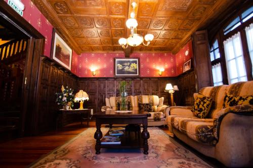 Hotel Palacete Real in Pilona