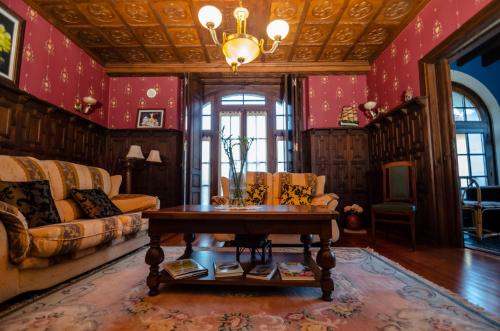 Hotel Palacete Real in Pilona