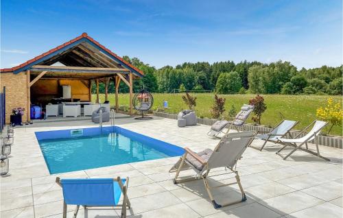 Peldbaseins, Stunning Home In Stare Sady With Swimming Pool in Jora Wielka