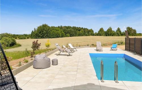 Peldbaseins, Stunning Home In Stare Sady With Swimming Pool in Jora Wielka