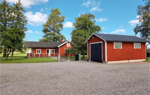 Lovely Home In Kllby With Wifi