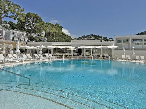 481103090 Hotel Quisisana