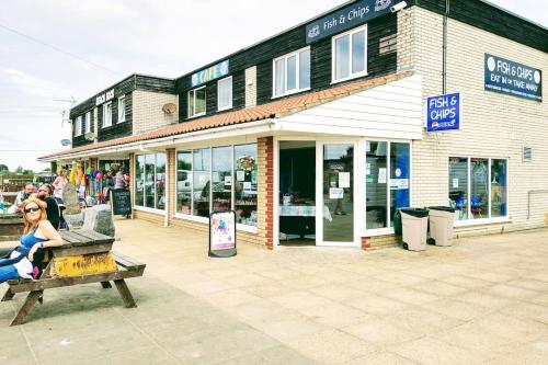 Viesnīcas āriene, Dune Roamin': Sea Palling's Treasure - NOW with TV in Sea Palling
