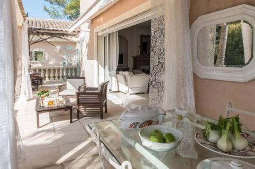 9 chambres spa hamman sauna Piscine chauffee poss in Trois Moulins