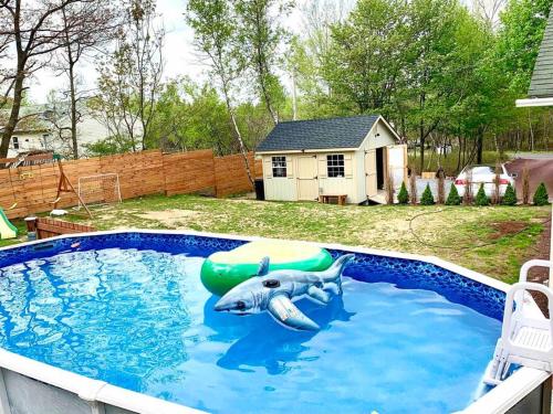 Beautiful, peaceful home with hot tub in Albrightsville, USA