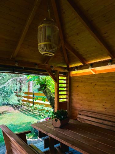 花園, Domek Nida in 賴斯其