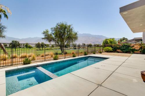 Modern Palm Springs Paradise with Private Pool and Spa in Palm Springs, USA