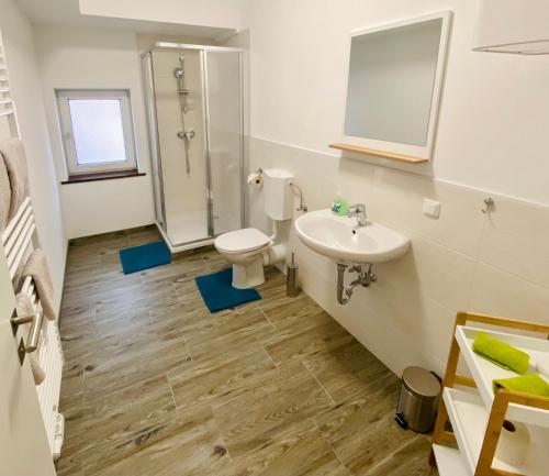 Ferienwohnung in Seenähe, bis zu 4 Personen in Timelkam