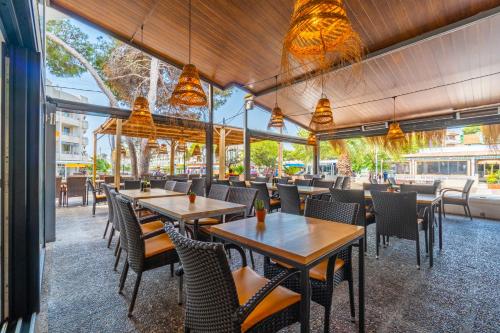 Restaurant, Hostal Alzina in Capdepera