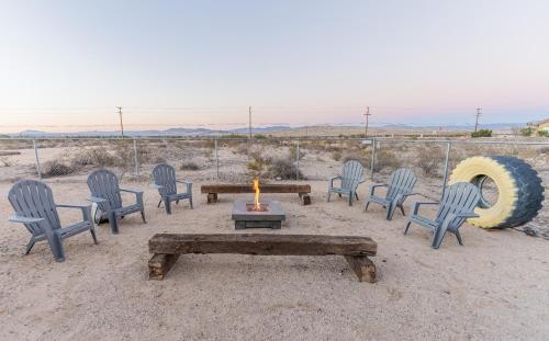 NEW PROPERTY! The Cactus Villas at Joshua Tree National Park - Pool, Hot Tub, Outdoor Shower, Fire Pit