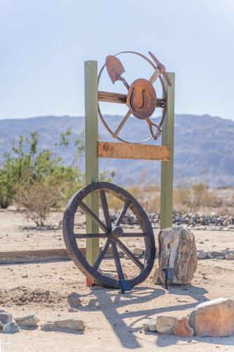 NEW PROPERTY! The Cactus Villas at Joshua Tree National Park - Pool, Hot Tub, Outdoor Shower, Fire Pit