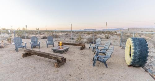 NEW PROPERTY! The Cactus Villas at Joshua Tree National Park - Pool, Hot Tub, Outdoor Shower, Fire Pit