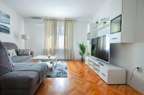 Apartman Plitvice Happy Home - Apartment - Plitvička Jezera