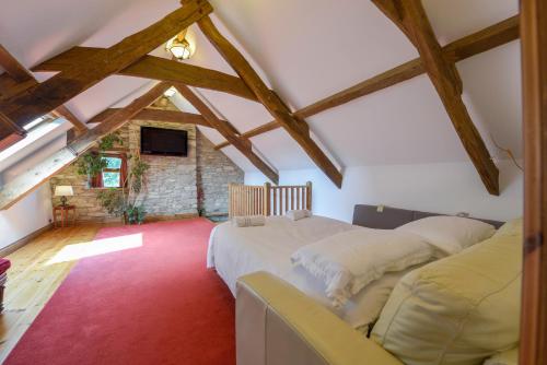Haye Barton Farm - image 5