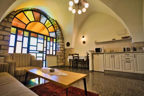 Hameiri Estate in روش بينا سيتي سنتر