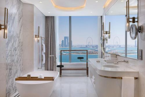 The St. Regis Dubai, The Palm