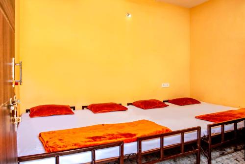 2 king beds