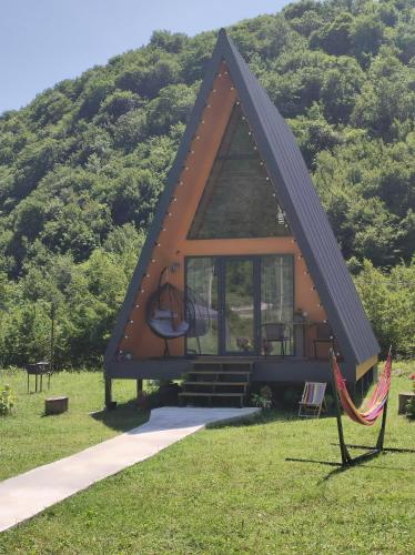 Canyon garden martvili · Lebach'e