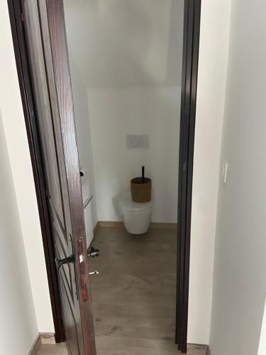 浴室, Appartement a 12 mn de Cauterets in 皮耶爾雷菲特內斯塔拉