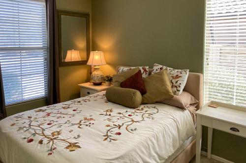 Goodyear Getaway with Outdoor Oasis and Grill! - image 7